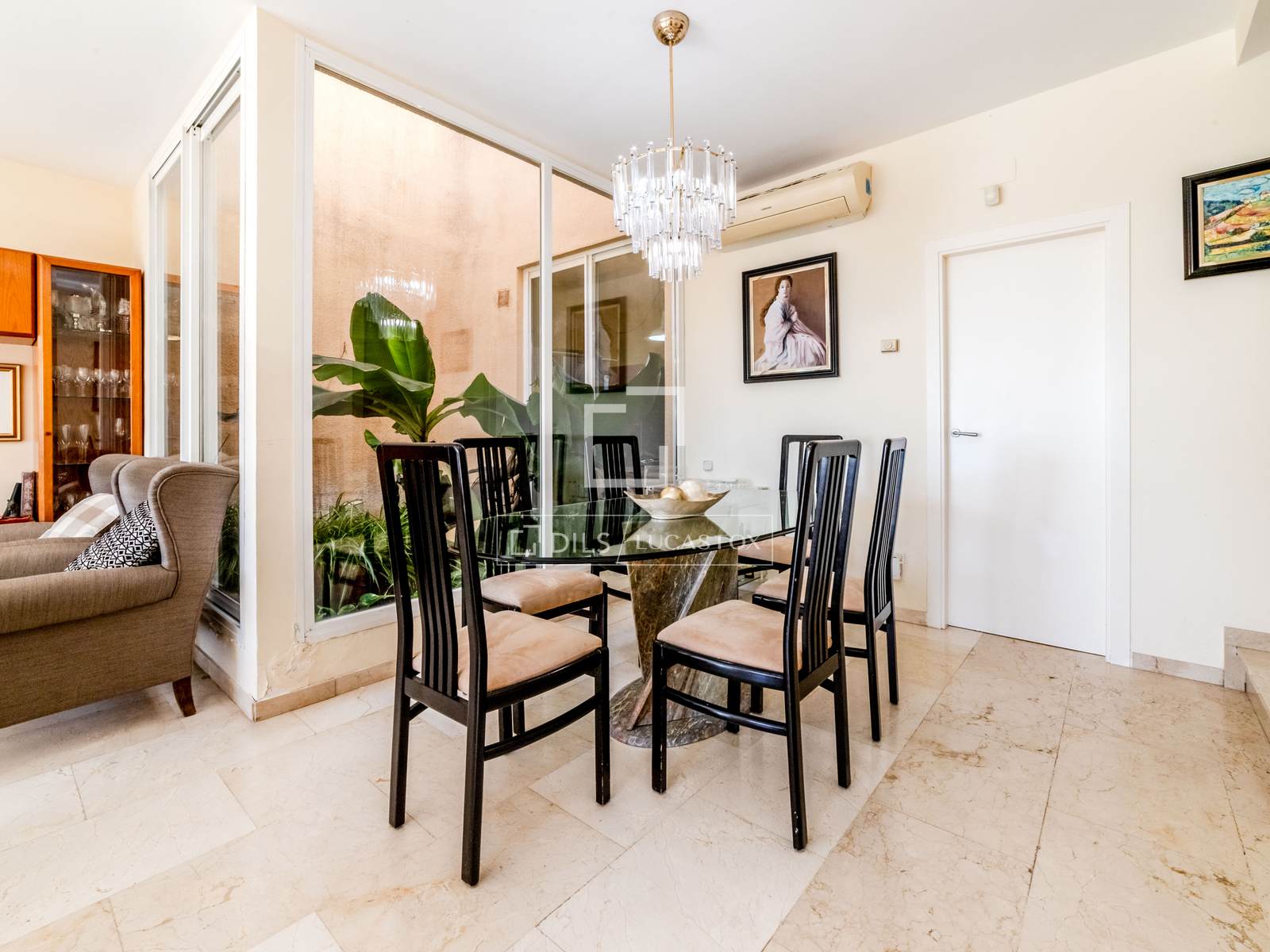Villa in Sitges, Barcelona, Spanien 5 Schlafzimmer, 177 m2 Nr. 161356