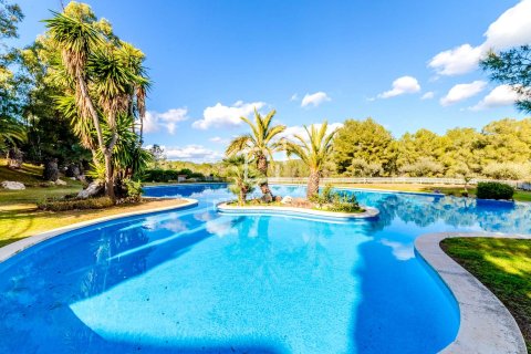 Huvila myytävänä Sitges, Barcelona, Espanja, 5 makuuhuonetta, 177 m2 No. 161356 - kuva 26