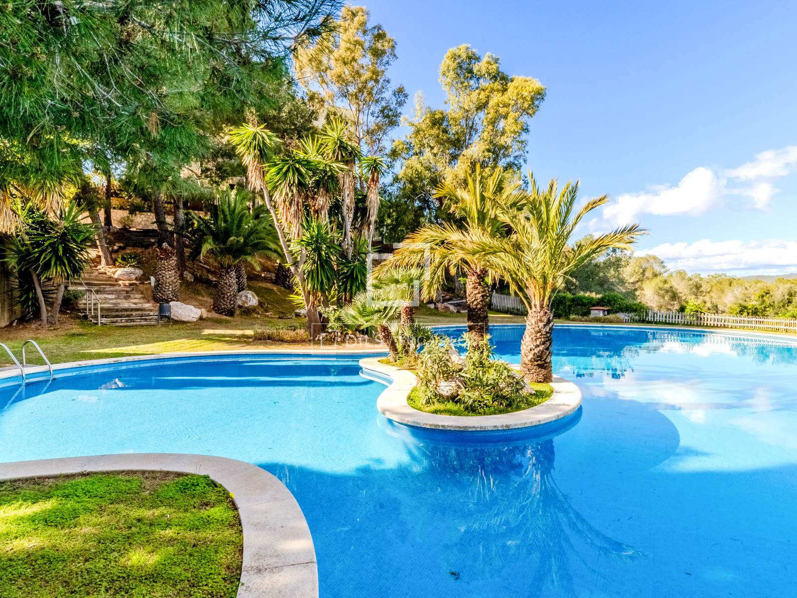 Villa in Sitges, Barcelona, Spanien 5 Schlafzimmer, 177 m2 Nr. 161356