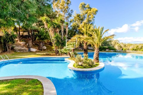 Huvila myytävänä Sitges, Barcelona, Espanja, 5 makuuhuonetta, 177 m2 No. 161356 - kuva 4