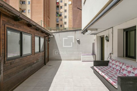 Lägenhet till salu i Barcelona, Spanien 3 sovrum, 83 kvm. Nr. 161354 - foto 20