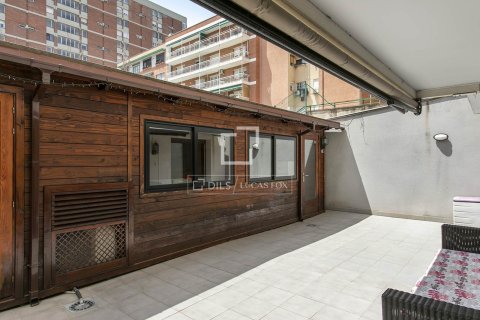 Lägenhet till salu i Barcelona, Spanien 3 sovrum, 83 kvm. Nr. 161354 - foto 22