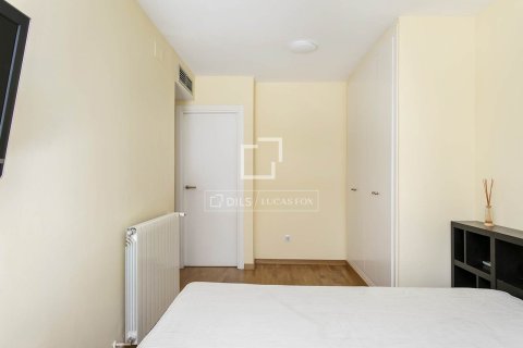 Lägenhet till salu i Barcelona, Spanien 3 sovrum, 83 kvm. Nr. 161354 - foto 14