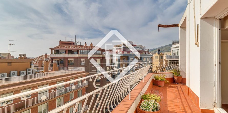 Penthouse à Barcelona, Espagne 4 chambres, 117 m2 No. 161351