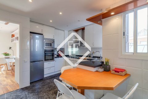 Penthouse à vendre à Barcelona, Espagne, 4 chambres, 117 m2 No. 161351 - photo 15