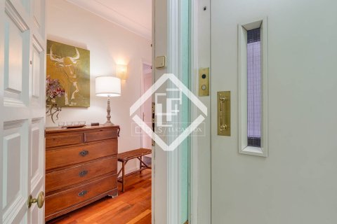 Penthouse à vendre à Barcelona, Espagne, 4 chambres, 117 m2 No. 161351 - photo 20