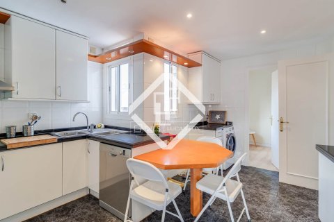 Penthouse à vendre à Barcelona, Espagne, 4 chambres, 117 m2 No. 161351 - photo 18