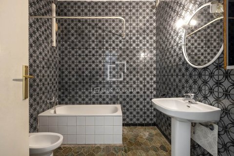 Lägenhet till salu i Barcelona, Spanien 5 sovrum, 124 kvm. Nr. 161352 - foto 7