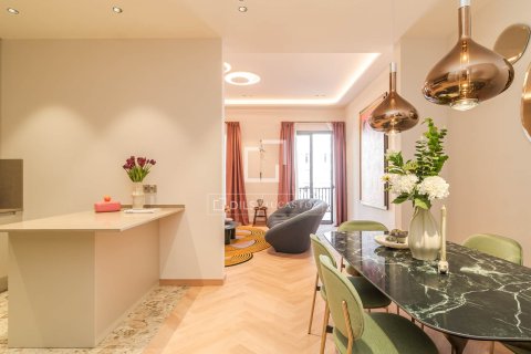 Huoneisto myytävänä Barcelona, Espanja, 3 makuuhuonetta, 149 m2 No. 161355 - kuva 7