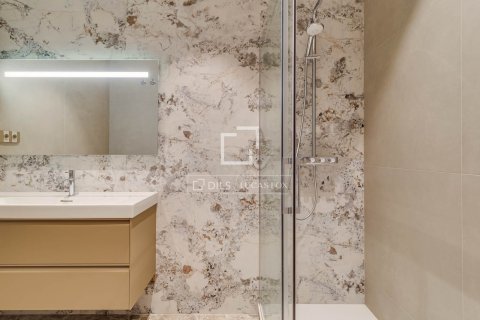 Huoneisto myytävänä Barcelona, Espanja, 3 makuuhuonetta, 149 m2 No. 161355 - kuva 28