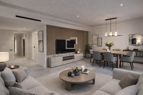 Lägenhet i Barcelona, Spanien 3 sovrum, 149 kvm. Nr. 161355