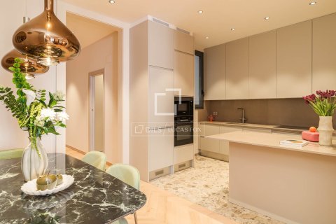 Huoneisto myytävänä Barcelona, Espanja, 3 makuuhuonetta, 149 m2 No. 161355 - kuva 11