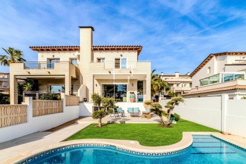 Villa for sale in Sitges, Barcelona, Spain 4 bedrooms, 207 sq.m. No. 161353 - photo 23