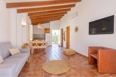 Продажа квартиры в Сьютаделья-де-Менорка, Менорка, Испания 1 спальня, 59м2 №164440 - фото 7