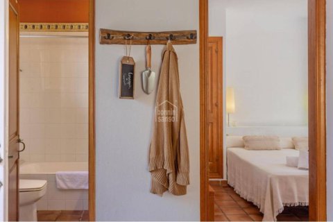 Продажа квартиры в Сьютаделья-де-Менорка, Менорка, Испания 1 спальня, 59м2 №164440 - фото 10