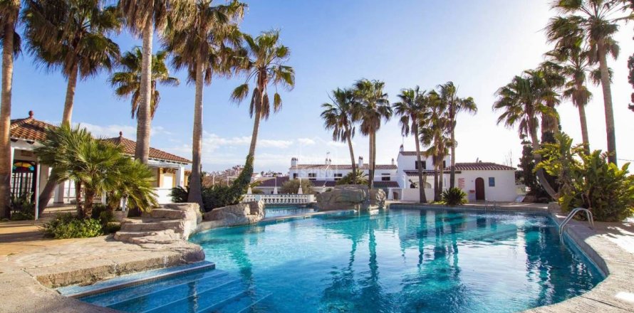 Квартира в Кала'н Портер, Менорка, Испания 2 спальни, 70м2 №164436