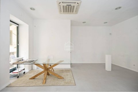 Proprietà commerciale in vendita a Mahon, Menorca, Spagna 1 camera da letto, 187 mq. N° 164438 - foto 2