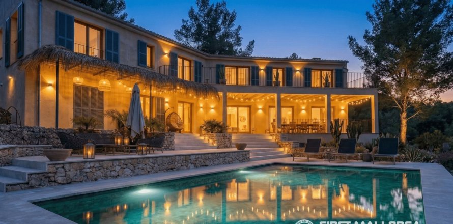 Villa in Pollenca, Mallorca, Spain 3 bedrooms, 377 sq.m. No. 164441