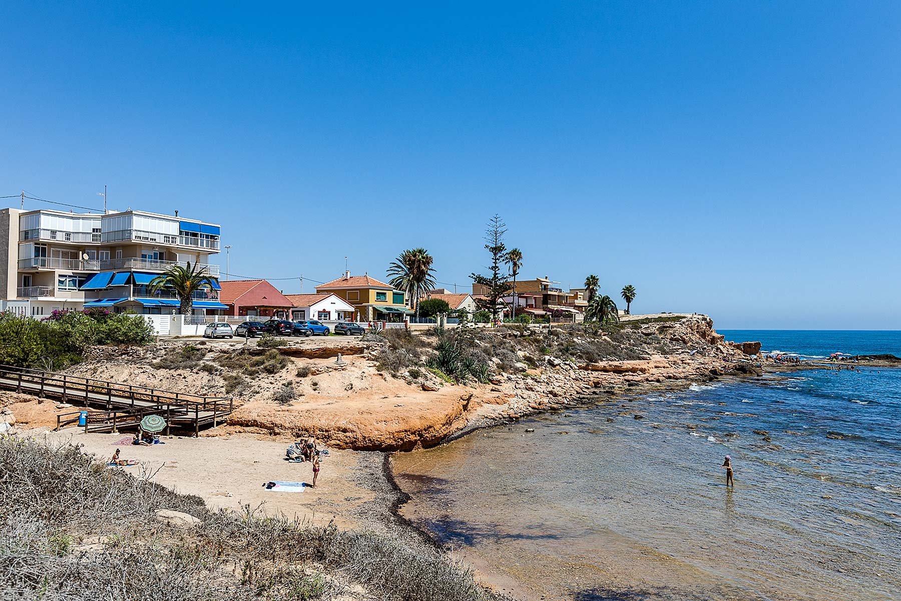Apartment in Torrevieja, Alicante, Spain 2 bedrooms, 66 sq.m. No. 76909