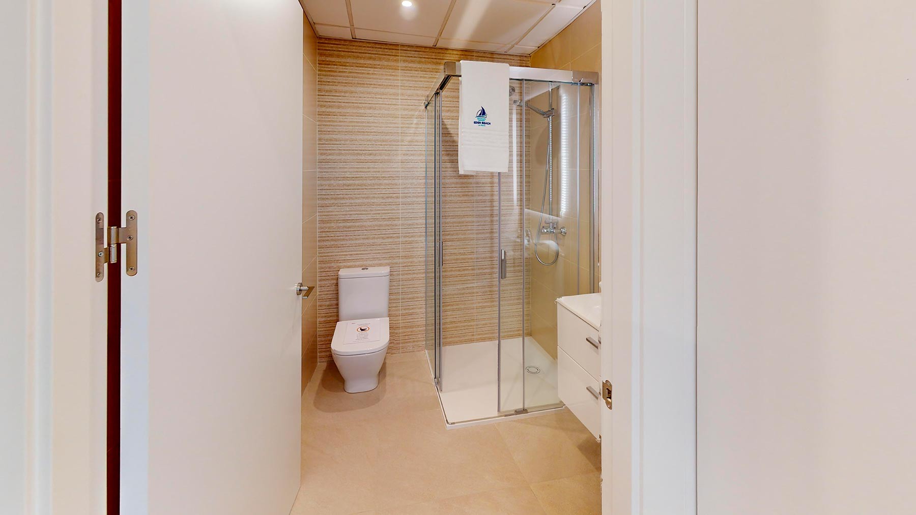 Apartment in Torrevieja, Alicante, Spain 2 bedrooms, 66 sq.m. No. 76909
