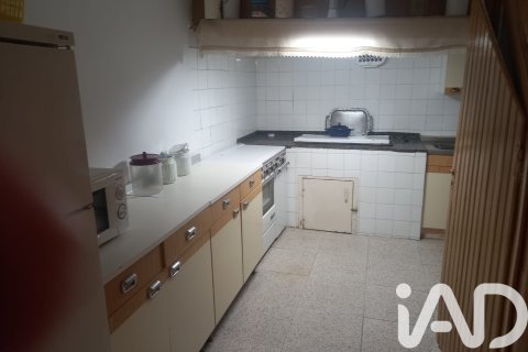 Villa for sale in Vitigudino, Salamanca, Spain 3 bedrooms, 177 sq.m. No. 185192 - photo 7
