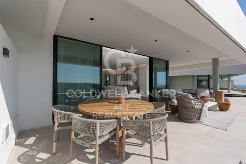 Huoneisto myytävänä Estepona, Malaga, Espanja, 3 makuuhuonetta, 217 m2 No. 159287 - kuva 2