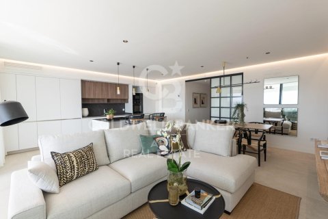 Apartament w Estepona, Malaga, Hiszpania 4 sypialnie, 228 mkw. nr 159284 – zdjęcie 4