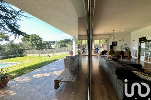 Lägenhet till salu i Sant Andreu de Llavaneres, Barcelona, Spanien 5 sovrum, 583 kvm. Nr. 153540 - foto 7