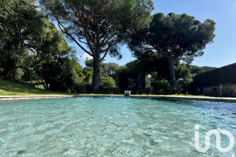 Lägenhet till salu i Sant Andreu de Llavaneres, Barcelona, Spanien 5 sovrum, 583 kvm. Nr. 153540 - foto 4