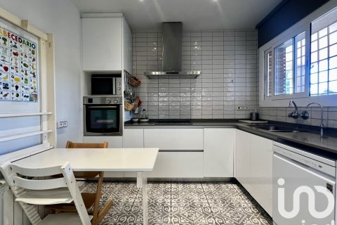 Lägenhet till salu i Sant Andreu de Llavaneres, Barcelona, Spanien 5 sovrum, 583 kvm. Nr. 153540 - foto 13