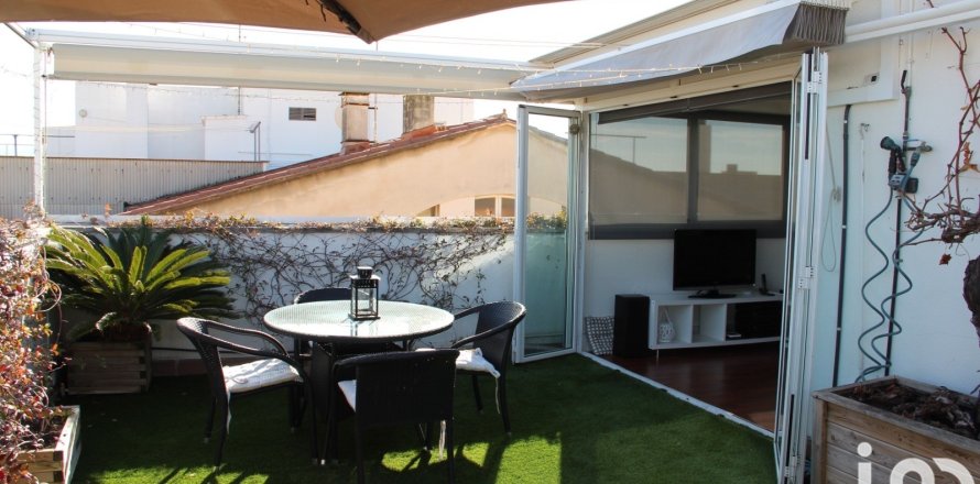 Apartament w Mataro, Barcelona, Hiszpania 4 sypialnie, 210 mkw. nr 153545