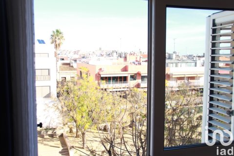 Apartament w Mataro, Barcelona, Hiszpania 4 sypialnie, 210 mkw. nr 153545 – zdjęcie 19