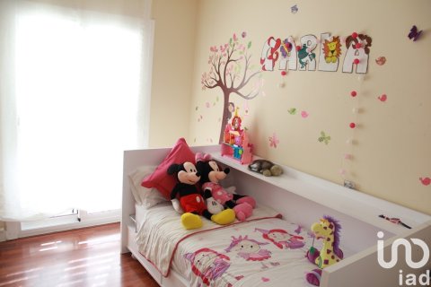 Apartament w Mataro, Barcelona, Hiszpania 4 sypialnie, 210 mkw. nr 153545 – zdjęcie 11