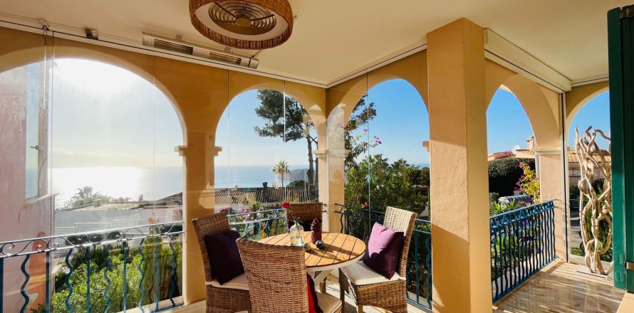 Apartment à Nova Santa Ponsa, Mallorca, Espagne 2 chambres, 106 m2 No. 147015