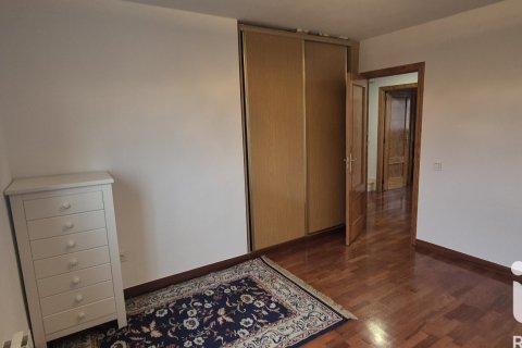 Casa adosada en venta en Cabrerizos, Salamanca, España 5 dormitorios, 330 m2 No. 188458 - foto 17