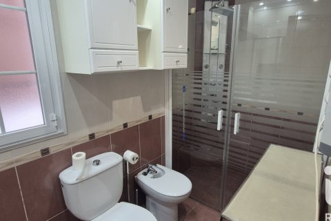 Casa adosada en venta en Cabrerizos, Salamanca, España 5 dormitorios, 330 m2 No. 188458 - foto 30