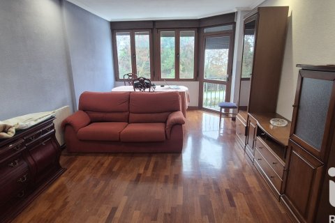 Casa adosada en venta en Cabrerizos, Salamanca, España 5 dormitorios, 330 m2 No. 188458 - foto 8
