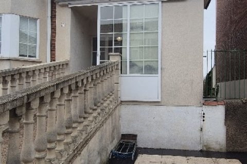 Casa adosada en venta en Cabrerizos, Salamanca, España 5 dormitorios, 330 m2 No. 188458 - foto 27