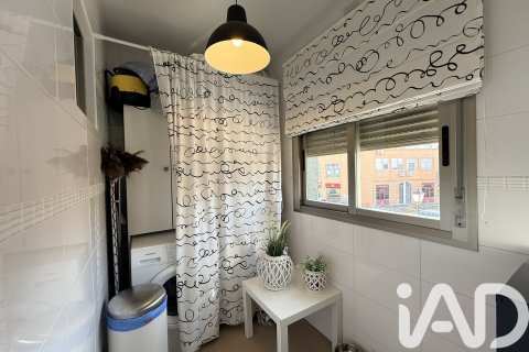 Townhouse for sale in Lepe, Huelva, Spain 4 bedrooms, 215 sq.m. No. 188457 - photo 13