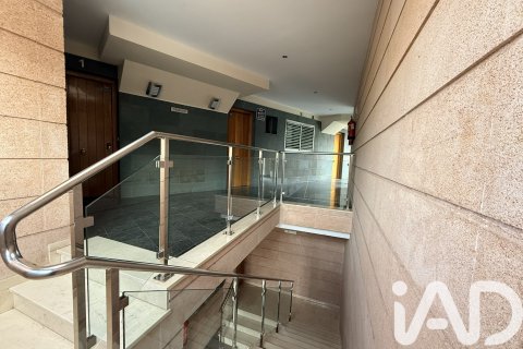 Townhouse for sale in Lepe, Huelva, Spain 4 bedrooms, 215 sq.m. No. 188457 - photo 2