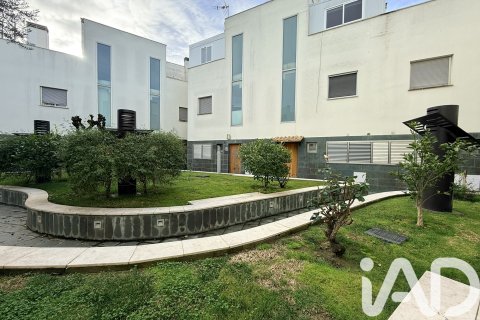 Townhouse for sale in Lepe, Huelva, Spain 4 bedrooms, 215 sq.m. No. 188457 - photo 4