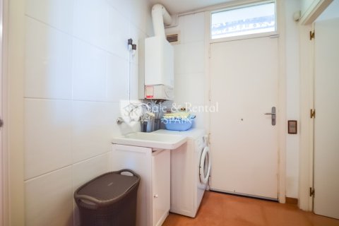 Hus till salu i Lloret de Mar, Girona, Spanien 5 sovrum, 310 kvm. Nr. 166480 - foto 17