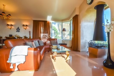 Hus till salu i Lloret de Mar, Girona, Spanien 5 sovrum, 310 kvm. Nr. 166480 - foto 9