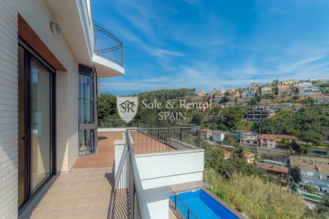 Hus till salu i Santa Susanna, Barcelona, Spanien 5 sovrum, 516 kvm. Nr. 166479 - foto 13