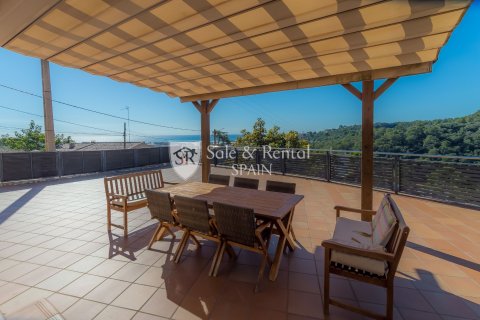 Hus till salu i Santa Susanna, Barcelona, Spanien 4 sovrum, 269 kvm. Nr. 166475 - foto 24