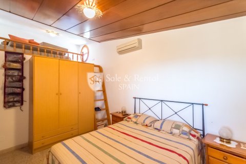 Hus till salu i Santa Susanna, Barcelona, Spanien 4 sovrum, 269 kvm. Nr. 166475 - foto 18