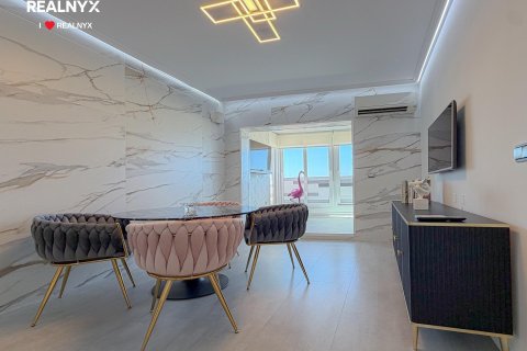 Penthouse for sale in Torrevieja, Alicante, Spain 1 bedroom, 45 sq.m. No. 194794 - photo 9