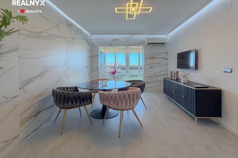Penthouse for sale in Torrevieja, Alicante, Spain 1 bedroom, 45 sq.m. No. 194794 - photo 15