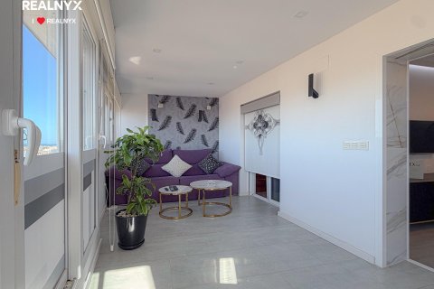 Penthouse for sale in Torrevieja, Alicante, Spain 1 bedroom, 45 sq.m. No. 194794 - photo 20