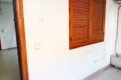 Bungalow for sale in Torrevieja, Alicante, Spain 2 bedrooms, 75 sq.m. No. 194789 - photo 2